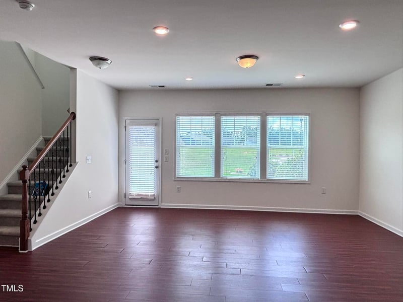 1904 Birdhouse Ln, Wake Forest, NC 27587