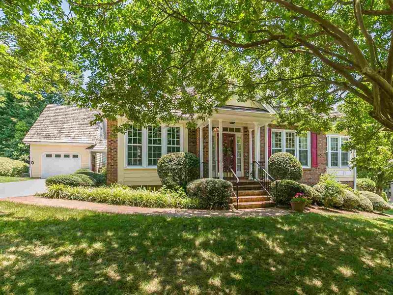 1904 Carrbridge Way, Raleigh, NC 27615