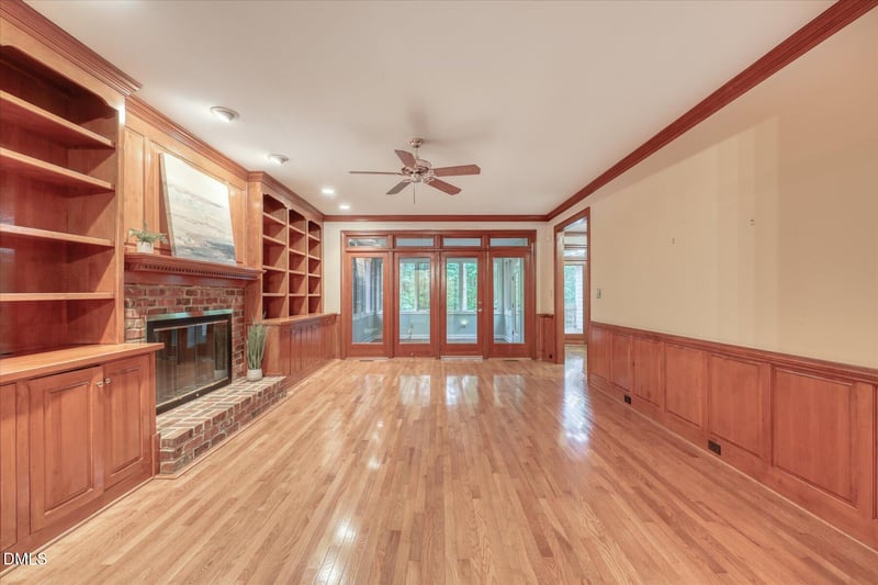 1904 Merion Pl, Raleigh, NC 27615