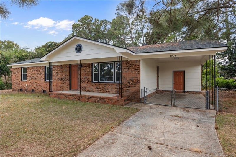 1904 Shiloh Dr, Fayetteville, NC 28304