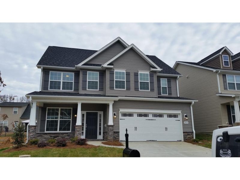 1904 Sinclair Tc, Burlington, NC 27215