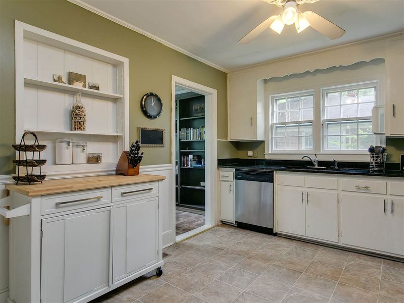 1904 Sunset Ave, Durham, NC 27705