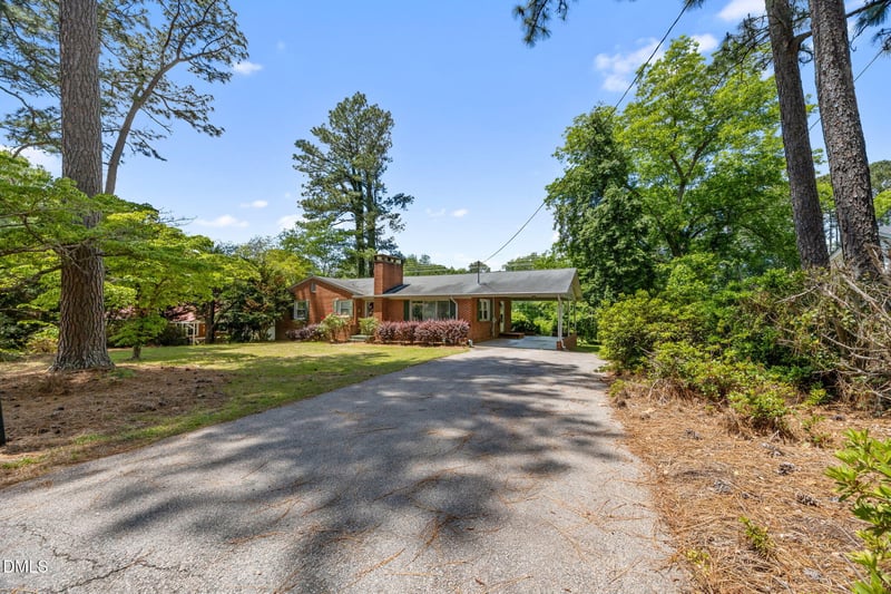 1904 Truman Dr, Sanford, NC 27330