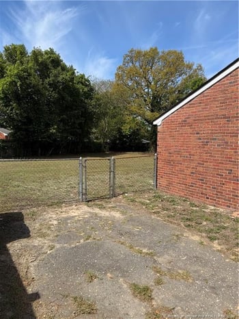 1904 Westhill Dr, Fayetteville, NC 28304