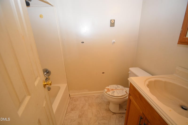 1905 Capps St, Durham, NC 27707