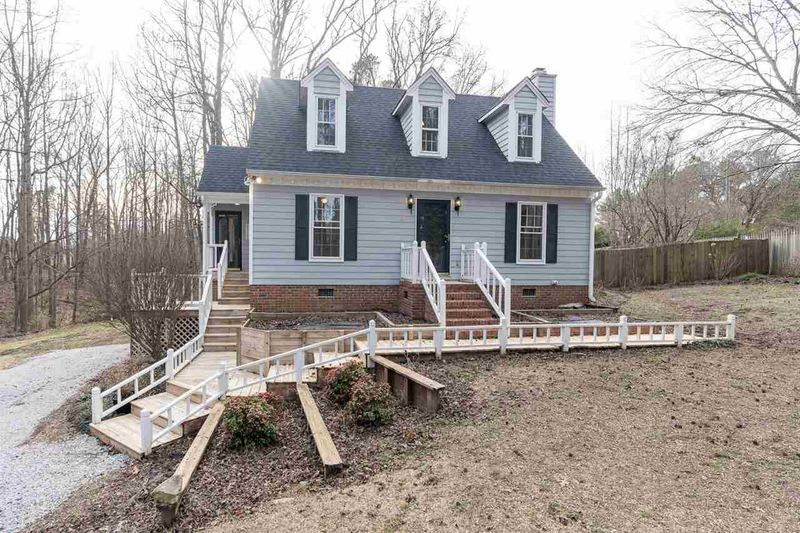 1905 Cedar Ct, Clayton, NC 27520