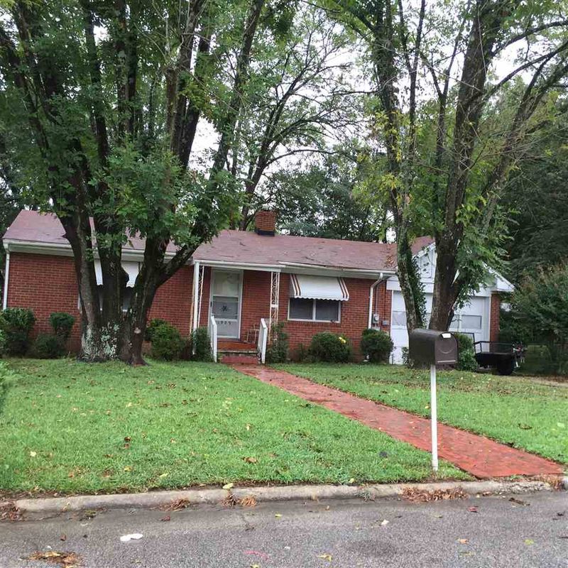 1905 Charles St, Raleigh, NC 27610