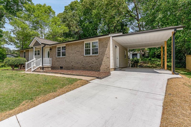 1905 Crawford Rd, Raleigh, NC 27610