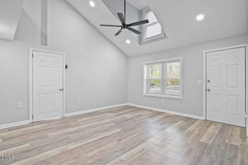 1905 Harris St, Fayetteville, NC 28301