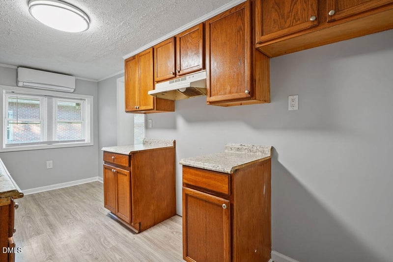 1905 Harris St, Fayetteville, NC 28301