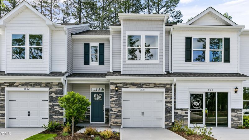 1905 Hinesley Dr, Durham, NC 27703