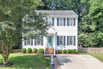 1905 Indianwood Ct, Raleigh, NC 27604