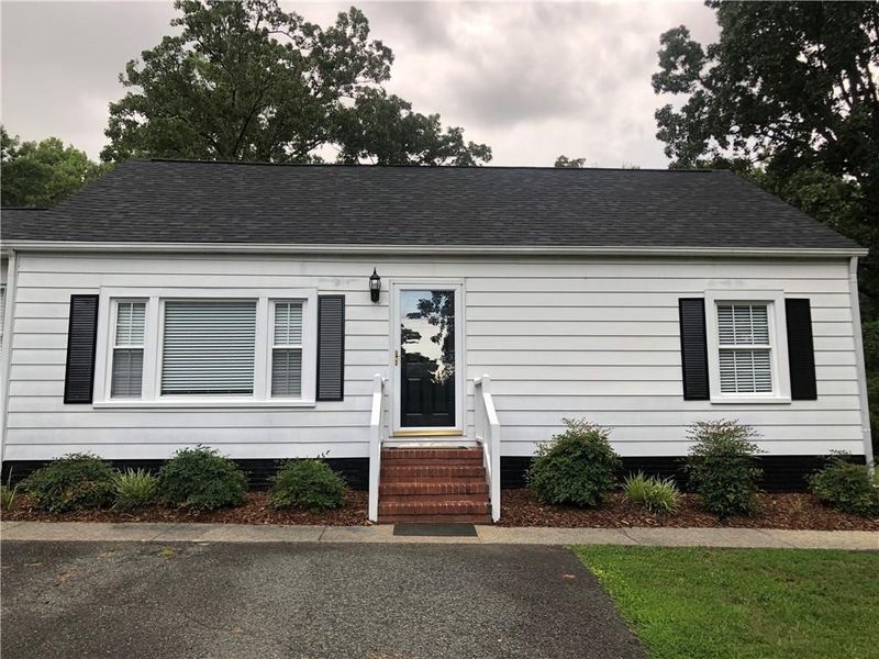 1905 Malone Rd, Burlington, NC 27215