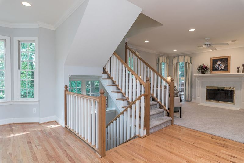 1905 Russell Dr, Raleigh, NC 27612