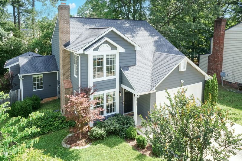 1905 Summerlyn Ct, Raleigh, NC 27609