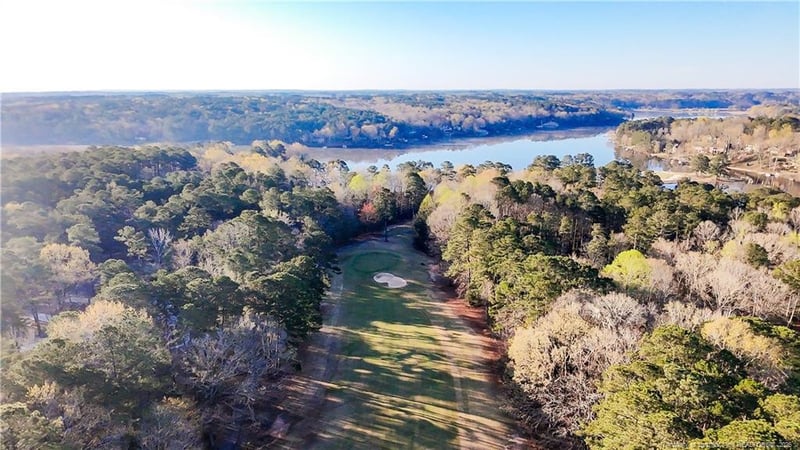 1905 Wedgewood Dr, Sanford, NC 27332