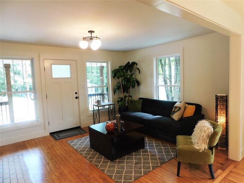 1906 Hart St, Durham, NC 27703