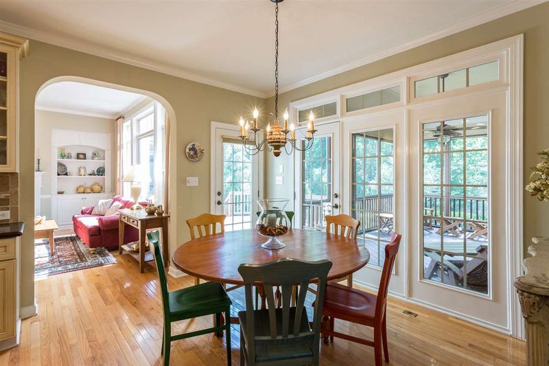 1906 Old London Way, Cary, NC 27513