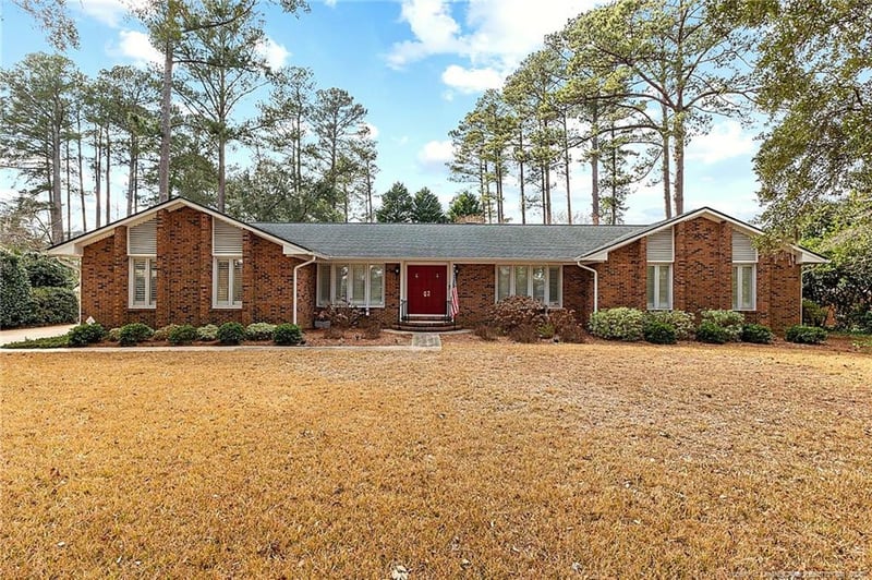 1906 Partridge Dr, Fayetteville, NC 28304