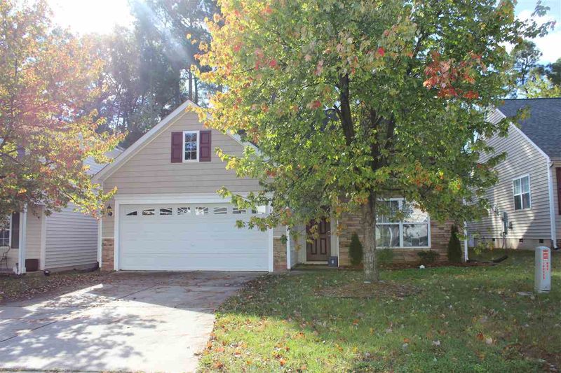 1906 Raj Dr, Durham, NC 27703