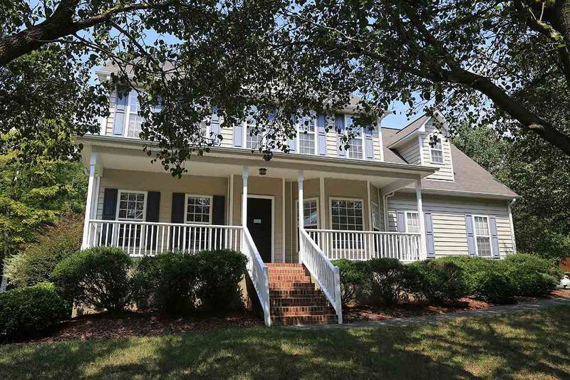1906 Redding Ln, Durham, NC 27712