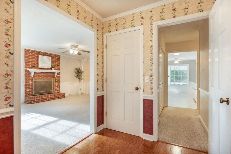 1906 Sutphin Dr, Sanford, NC 27330