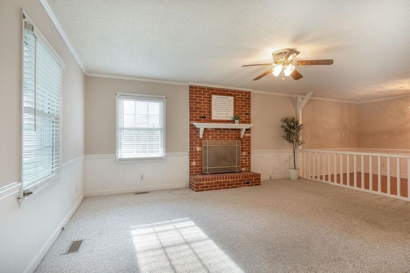1906 Sutphin Dr, Sanford, NC 27330