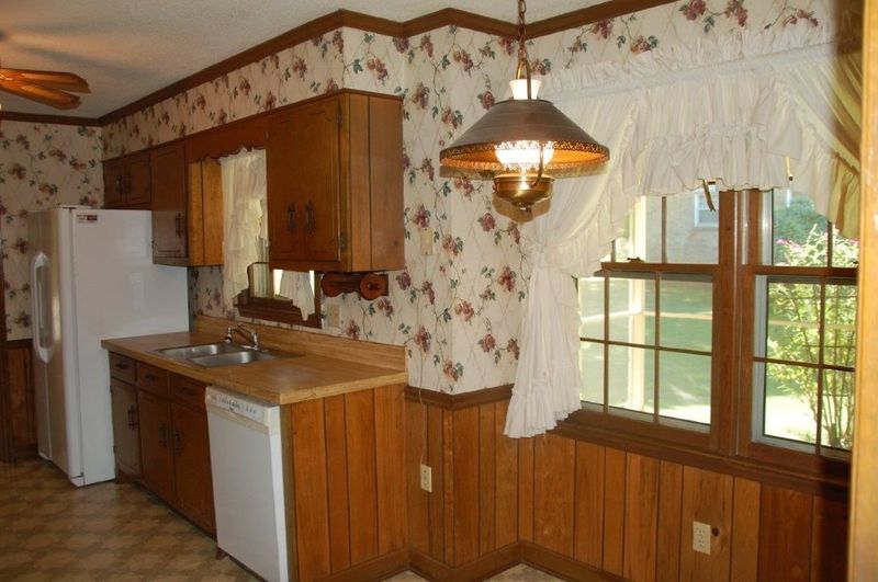 1907 Cooper Rd, Graham, NC 27253