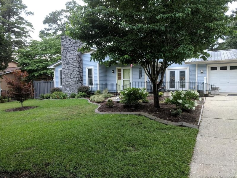 1907 Devlin Dr, Fayetteville, NC 28303