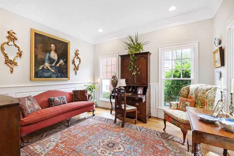 1907 Mccarthy St, Raleigh, NC 27608