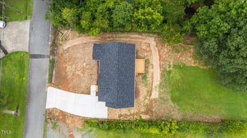 1907 Stout St, Burlington, NC 27215