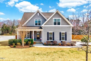 1908 Abniki Dr, Fuquay Varina, NC 27526