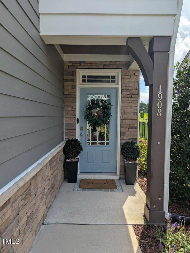 1908 Birdhouse Ln, Wake Forest, NC 27587