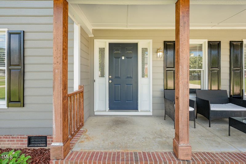 1908 Daphne Cir, Fayetteville, NC 28304