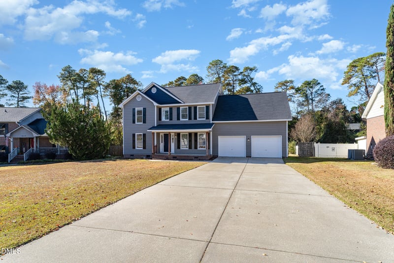 1908 Daphne Cir, Fayetteville, NC 28304