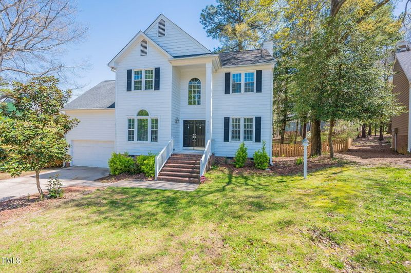 1908 Garden City Ct, Raleigh, NC 27604