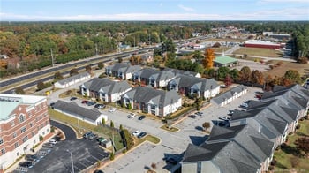 1908 Harcourt Cir #104, Fayetteville, NC 28304