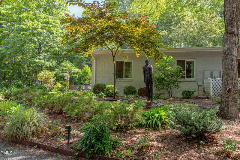 1908 Lakeshore Dr, Chapel Hill, NC 27514