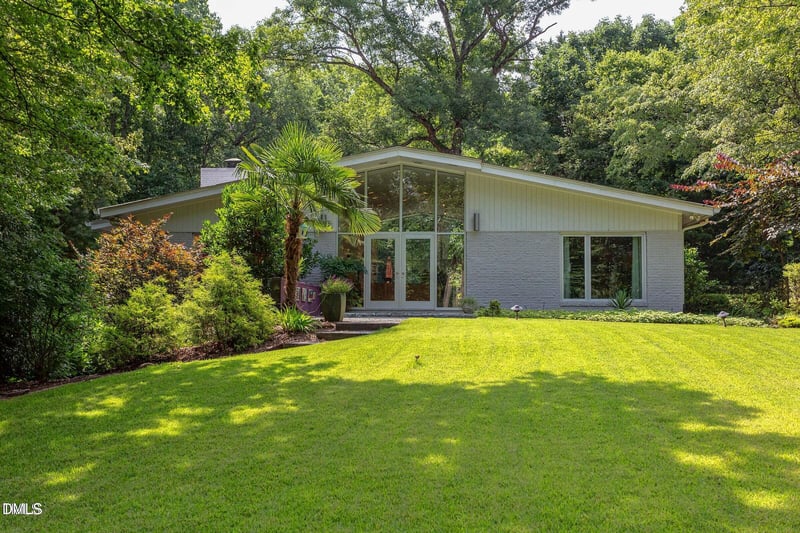 1908 Lakeshore Dr, Chapel Hill, NC 27514