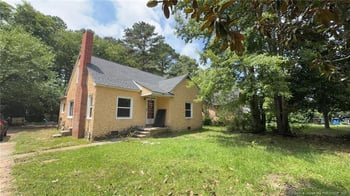 1908 Sapona Rd, Fayetteville, NC 28312
