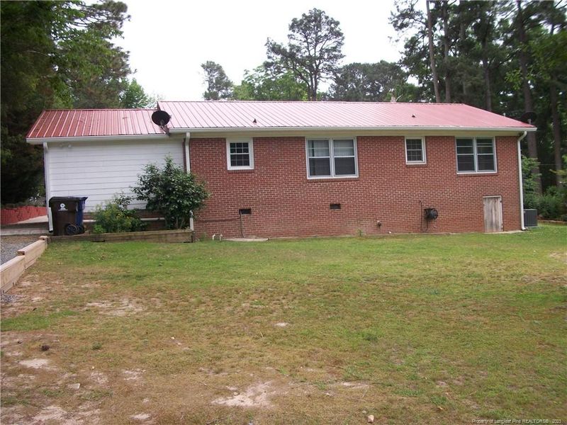 1908 Truman Dr, Sanford, NC 27330