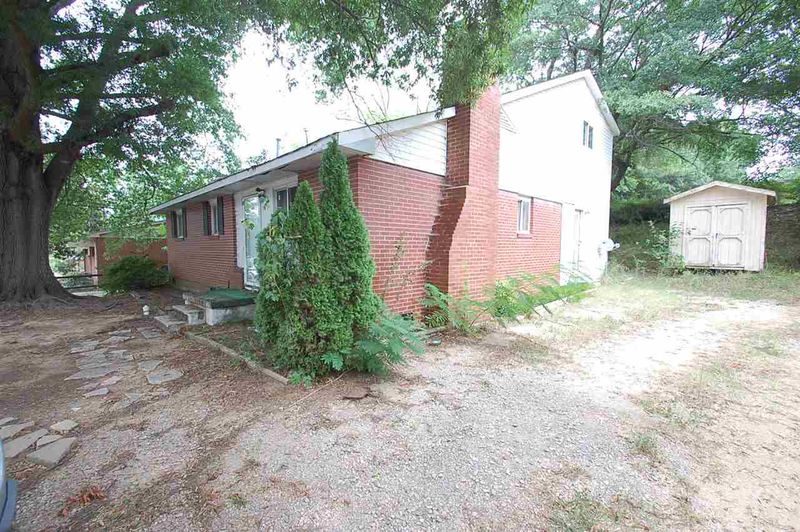 1909 Boaz Rd, Raleigh, NC 27610