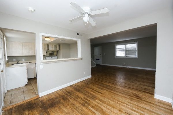 1909 Cameron St, Raleigh, NC 27605