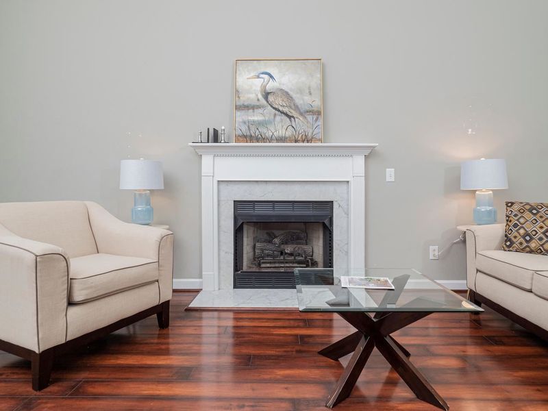 1909 Crag Burn Ln, Raleigh, NC 27604