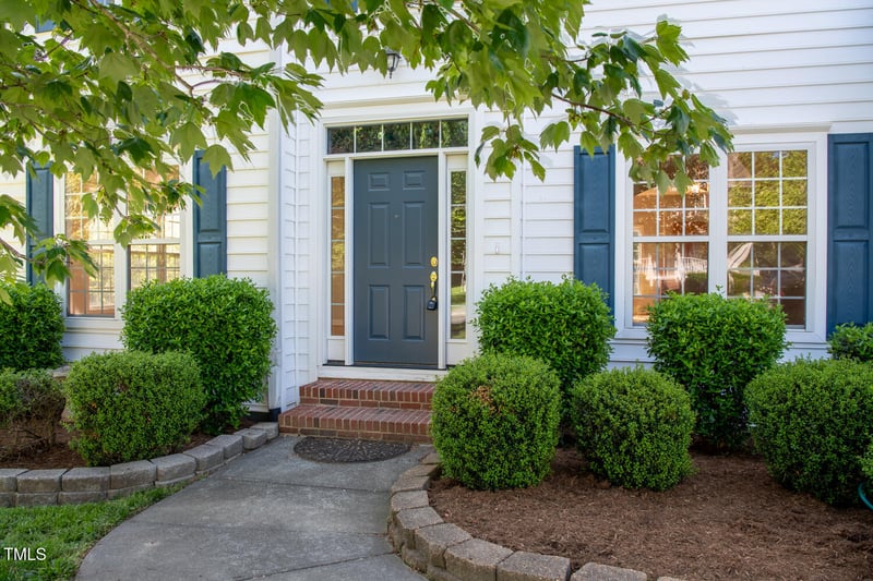 1909 Redding Ln, Durham, NC 27712