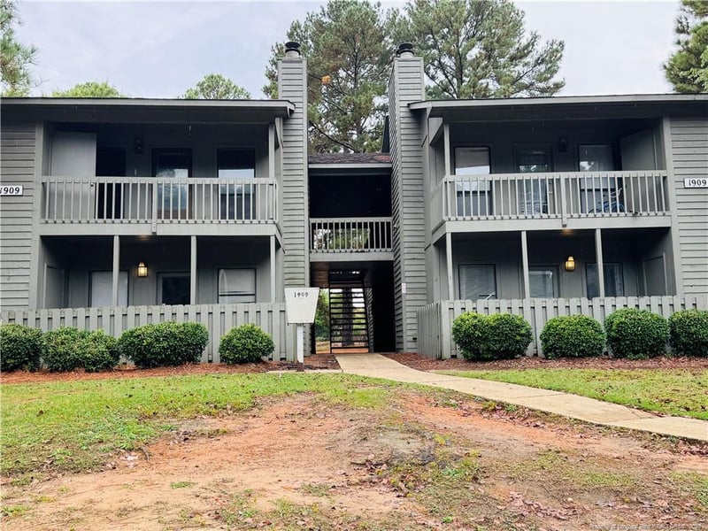 1909 Tryon Dr #7, Fayetteville, NC 28303