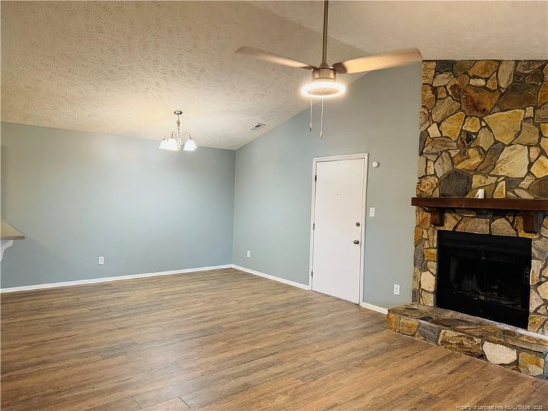 1909 Tryon Dr #7, Fayetteville, NC 28303