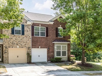 1909 Whirlaway Ct, Cary, NC 27519