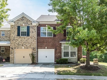 1909 Whirlaway Ct, Cary, NC 27519