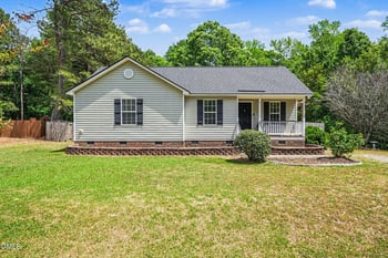 191 Duck Pond Ln, Clayton, NC 27520